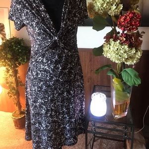 Conected dress size 10